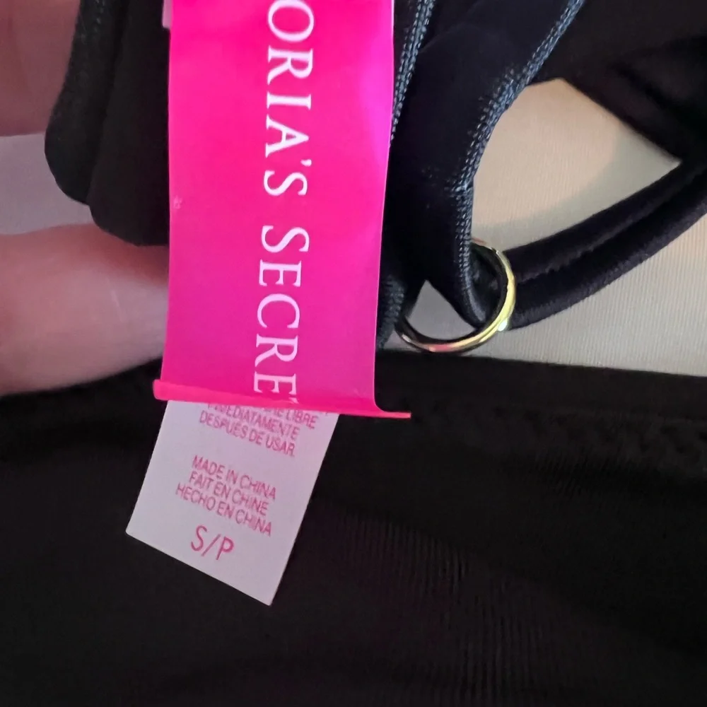 Victoria's Secret Elegant Black Swim Top - Picture 3 of 3